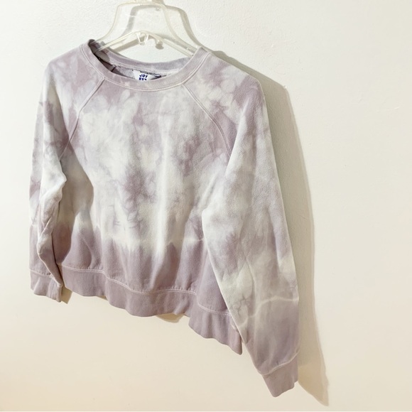 Joy Lab Cropped Tie Dyed Long Sleeve Crewneck Sweatshirt Ribbed Trims Pastel💜🤍 - Picture 2 of 9